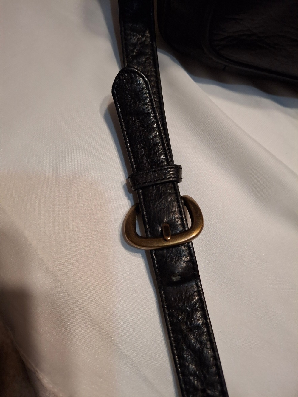 Vintage Fossil Black Leather Crossbody Bag - Classic Everyday Shoulder Bag - Picture 6 of 7